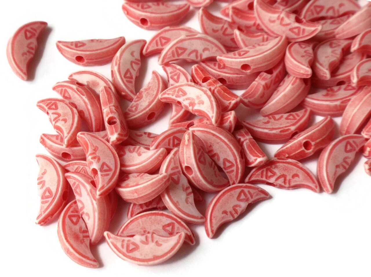 100 12x5mm Red Moon Beads Crescent Moon Beads Plastic Man In The Moon Celestial Beads